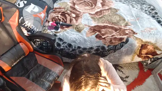 sexyjustin202 online show from March 28, 2026, 1:28 am