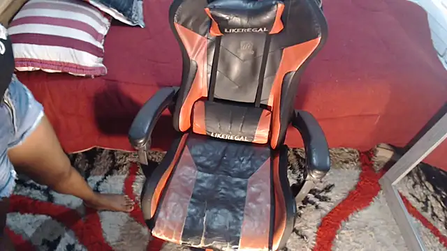 Snapshot of sexyjustin202 chatting on January 8, 2026, 12:38 am sexyjustin202 online show from January 8, 2026, 12:38 am