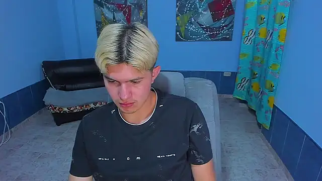 Snapshot of patrik_027 chatting on November 29, 2025, 7:36 pm patrik 027 online show from November 29, 2025, 7:36 pm