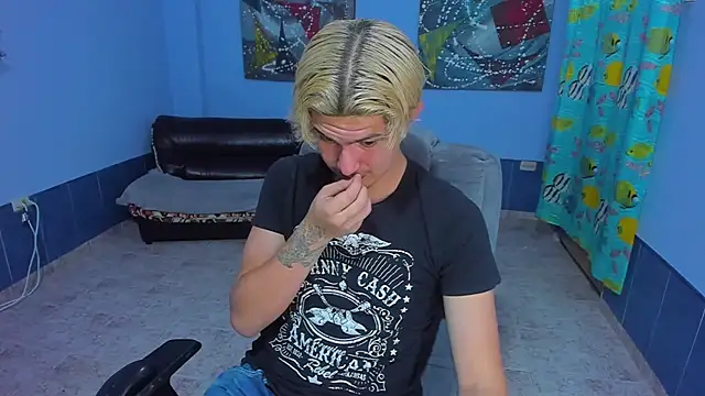 Snapshot of patrik_027 chatting on November 3, 2025, 3:34 am patrik 027 online show from November 3, 2025, 3:34 am