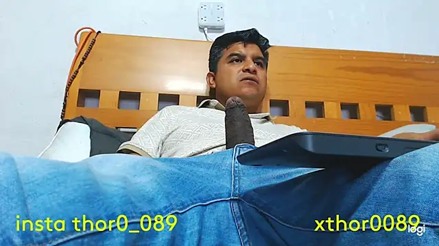 thor000089 online show from May 20, 2026, 4:20 am
