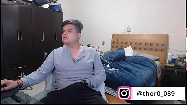 Snapshot of thor000089 chatting on February 7, 2026, 4:37 pm thor000089 online show from February 7, 2026, 4:37 pm