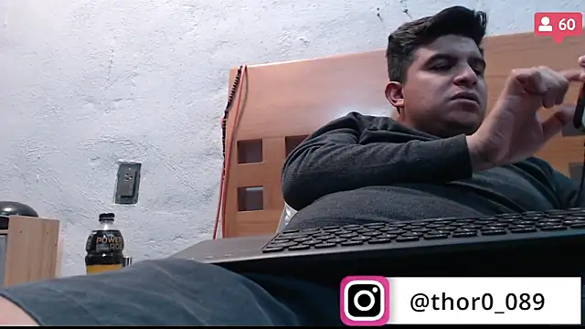 Snapshot of thor000089 chatting on January 24, 2025, 3:22 am thor000089 online show from January 24, 2025, 3:22 am