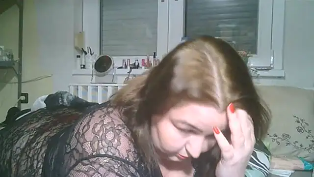 Snapshot of Mileva88 chatting on January 19, 2026, 4:33 pm Mileva88 online show from January 19, 2026, 4:33 pm