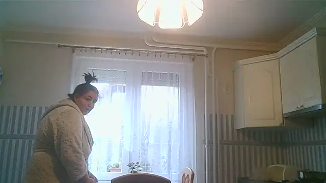 Snapshot of Mileva88 chatting on February 20, 2026, 8:27 am Mileva88 online show from February 20, 2026, 8:27 am