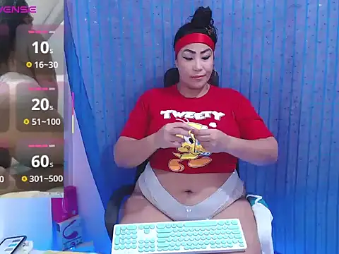 Snapshot of mature_beautifull chatting on June 20, 2026, 10:37 pm mature beautifull online show from June 20, 2026, 10:37 pm