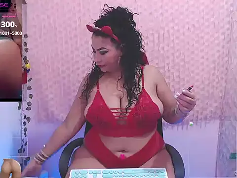 mature beautifull online show from November 16, 2025, 5:34 am