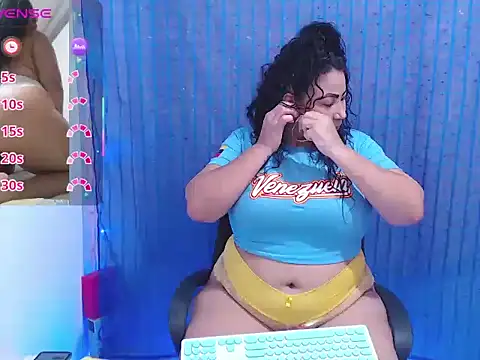 Snapshot of mature_beautifull chatting on July 17, 2026, 3:15 am mature beautifull online show from July 17, 2026, 3:15 am
