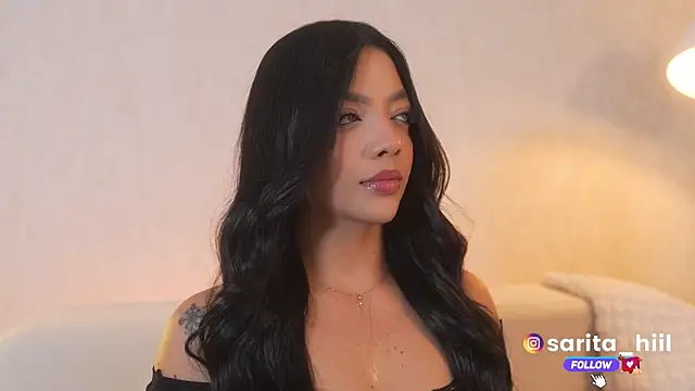 sarah hiill online show from November 8, 2025, 8:34 pm