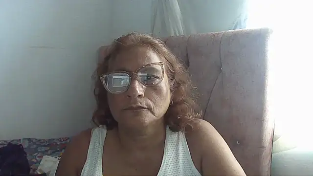 Snapshot of charrysexy1 chatting on February 16, 2026, 5:00 pm charrysexy1 online show from February 16, 2026, 5:00 pm