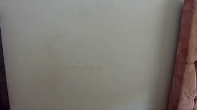 Snapshot of charrysexy1 chatting on December 17, 2025, 6:57 pm charrysexy1 online show from December 17, 2025, 6:57 pm