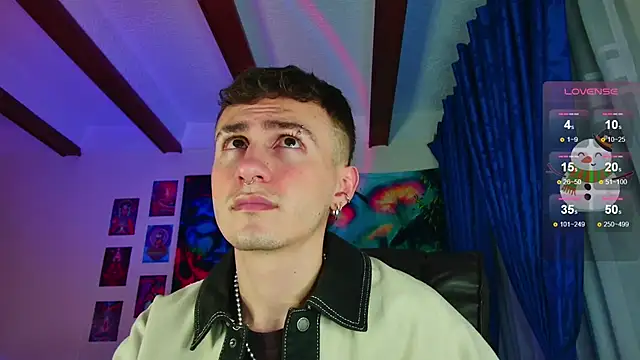 Snapshot of dimitri-bilak chatting on December 17, 2024, 11:27 pm dimitri-bilak online show from December 17, 2024, 11:27 pm