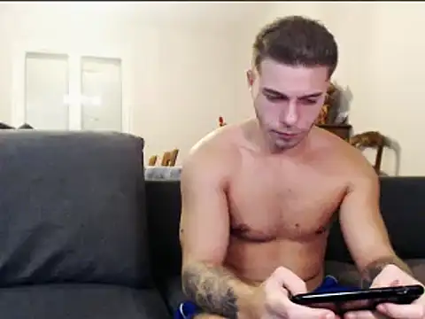 Elkafit28 online show from January 6, 2026, 8:46 pm