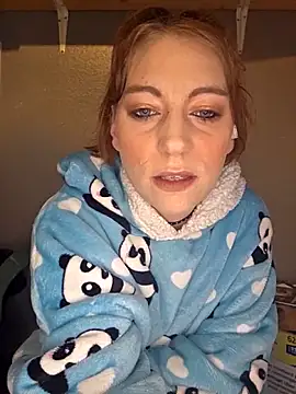 XLisaxx online show from April 18, 2026, 4:48 am