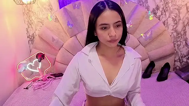  emma miller  online show from April 16, 2026, 11:22 am