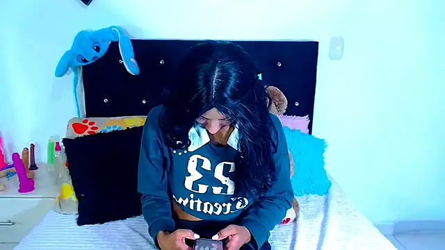 Snapshot of Jenng18 chatting on December 17, 2025, 3:22 am Jenng18 online show from December 17, 2025, 3:22 am