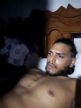 Snapshot of apolodiosgriego chatting on February 16, 2026, 3:05 am apolodiosgriego online show from February 16, 2026, 3:05 am