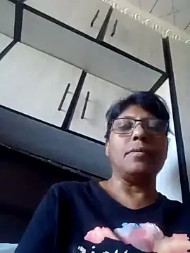 Snapshot of MsAttitude chatting on February 22, 2025, 8:29 am MsAttitude online show from February 22, 2025, 8:29 am