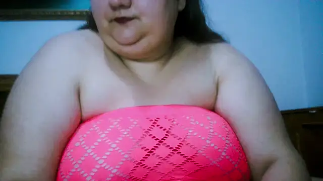 Snapshot of nicholle chatting on January 6, 2026, 2:37 am nicholle online show from January 6, 2026, 2:37 am