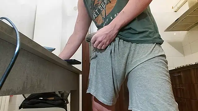 Snapshot of asa92921 chatting on December 15, 2025, 4:35 pm asa92921 online show from December 15, 2025, 4:35 pm