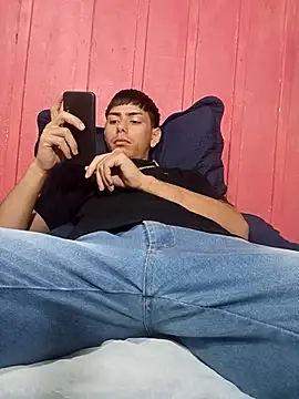 SEBASTHIAN online show from April 15, 2026, 5:06 pm