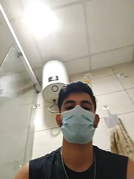 Snapshot of bigdickfuckuu chatting on November 26, 2025, 2:00 am bigdickfuckuu online show from November 26, 2025, 2:00 am