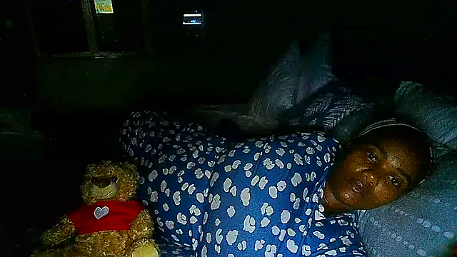 Snapshot of Charlie-Crawford chatting on March 2, 2025, 1:15 am Charlie-Crawford online show from March 2, 2025, 1:15 am