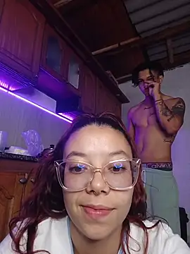 sophieandmarkls online show from February 9, 2026, 1:03 am