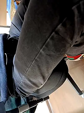 alex89north online show from March 19, 2025, 10:11 am