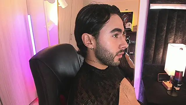 ItsMeEros online show from June 2, 2026, 10:21 pm