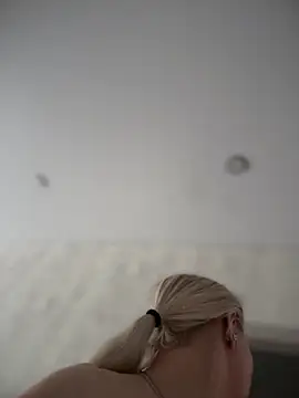 Snapshot of pinkstar_ chatting on January 19, 2026, 5:22 am pinkstar online show from January 19, 2026, 5:22 am