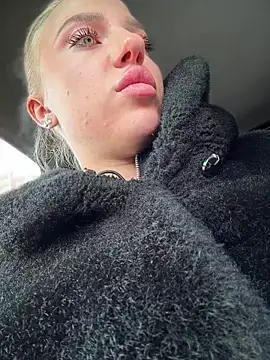 Snapshot of pinkstar_ chatting on March 2, 2026, 6:14 am pinkstar online show from March 2, 2026, 6:14 am