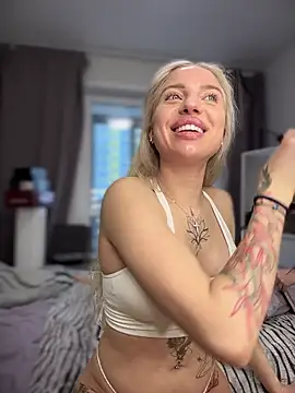 Snapshot of pinkstar_ chatting on November 9, 2025, 3:54 am pinkstar online show from November 9, 2025, 3:54 am