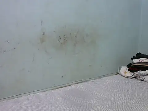 Snapshot of QUEEN-MARIAN chatting on November 17, 2025, 9:08 pm QUEEN-MARIAN online show from November 17, 2025, 9:08 pm