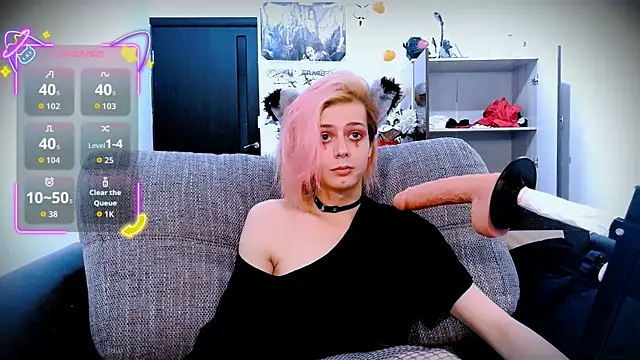 Littlepinkcat online show from October 6, 2025, 8:15 am