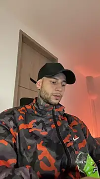  jamesleandros1 online show from June 13, 2026, 2:09 am
