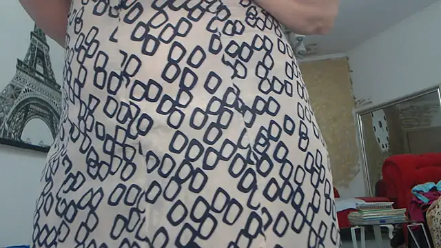 AnnaBellaLuckyXOXO online show from December 3, 2025, 12:59 pm