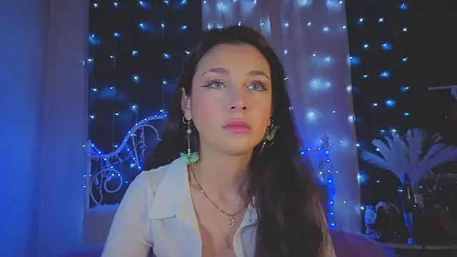 Snapshot of Funny_Bunny chatting on November 12, 2025, 11:19 pm Funny Bunny online show from November 12, 2025, 11:19 pm