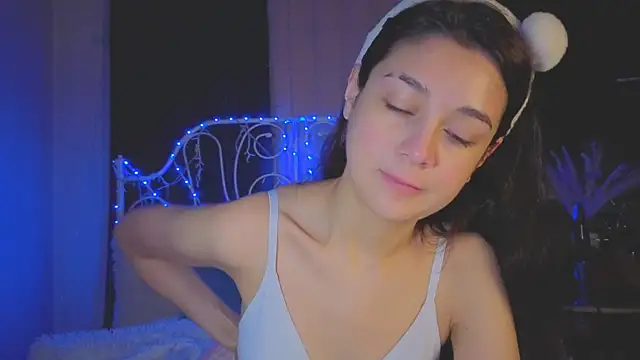 Snapshot of Funny_Bunny chatting on November 28, 2025, 2:12 am Funny Bunny online show from November 28, 2025, 2:12 am