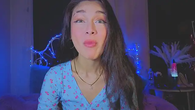 Snapshot of Funny_Bunny chatting on October 9, 2025, 1:06 am Funny Bunny online show from October 9, 2025, 1:06 am