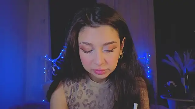 Snapshot of Funny_Bunny chatting on October 30, 2025, 9:44 pm Funny Bunny online show from October 30, 2025, 9:44 pm