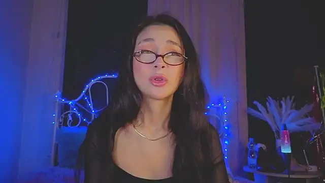 Snapshot of Funny_Bunny chatting on October 2, 2025, 11:41 pm Funny Bunny online show from October 2, 2025, 11:41 pm