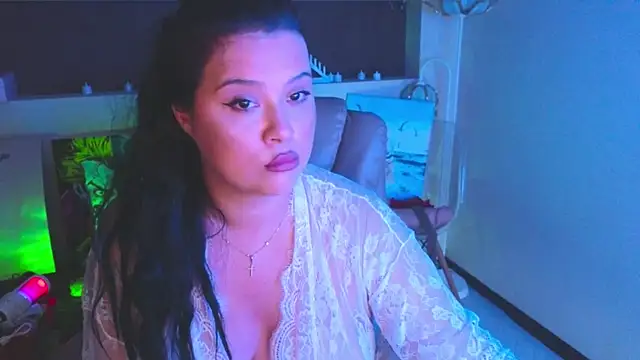 Snapshot of Malika_uAngel chatting on July 7, 2026, 9:51 pm Malika uAngel online show from July 7, 2026, 9:51 pm