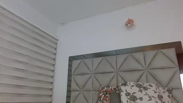 Snapshot of nana_levy chatting on March 19, 2025, 8:34 am nana levy online show from March 19, 2025, 8:34 am