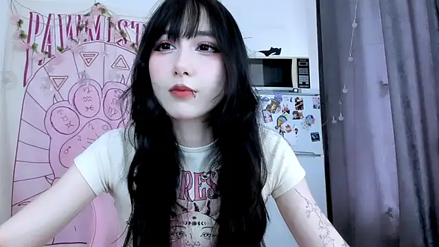 Snapshot of Holy420lolii chatting on June 9, 2026, 3:13 pm Holy420lolii online show from June 9, 2026, 3:13 pm