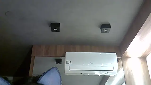 Snapshot of Skinny-Kitten chatting on November 3, 2025, 12:16 am Skinny-Kitten online show from November 3, 2025, 12:16 am