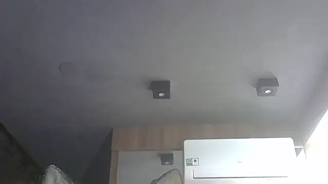 Snapshot of Skinny-Kitten chatting on December 3, 2025, 6:03 am Skinny-Kitten online show from December 3, 2025, 6:03 am