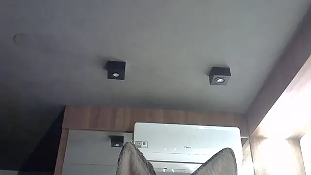 Snapshot of Skinny-Kitten chatting on November 15, 2025, 5:33 am Skinny-Kitten online show from November 15, 2025, 5:33 am