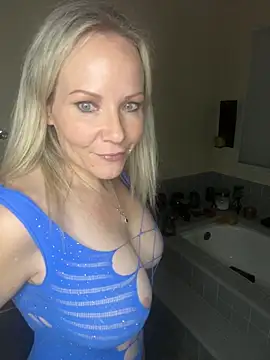 Sexual Lovable Doll online show from September 12, 2025, 12:38 pm