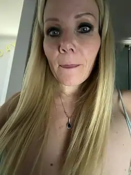 Snapshot of Sexual_Lovable_Doll chatting on August 4, 2026, 6:01 pm Sexual Lovable Doll online show from August 4, 2026, 6:01 pm